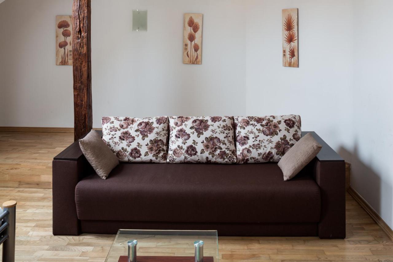 Romari Два Поверхи Apartment Lviv Exterior photo